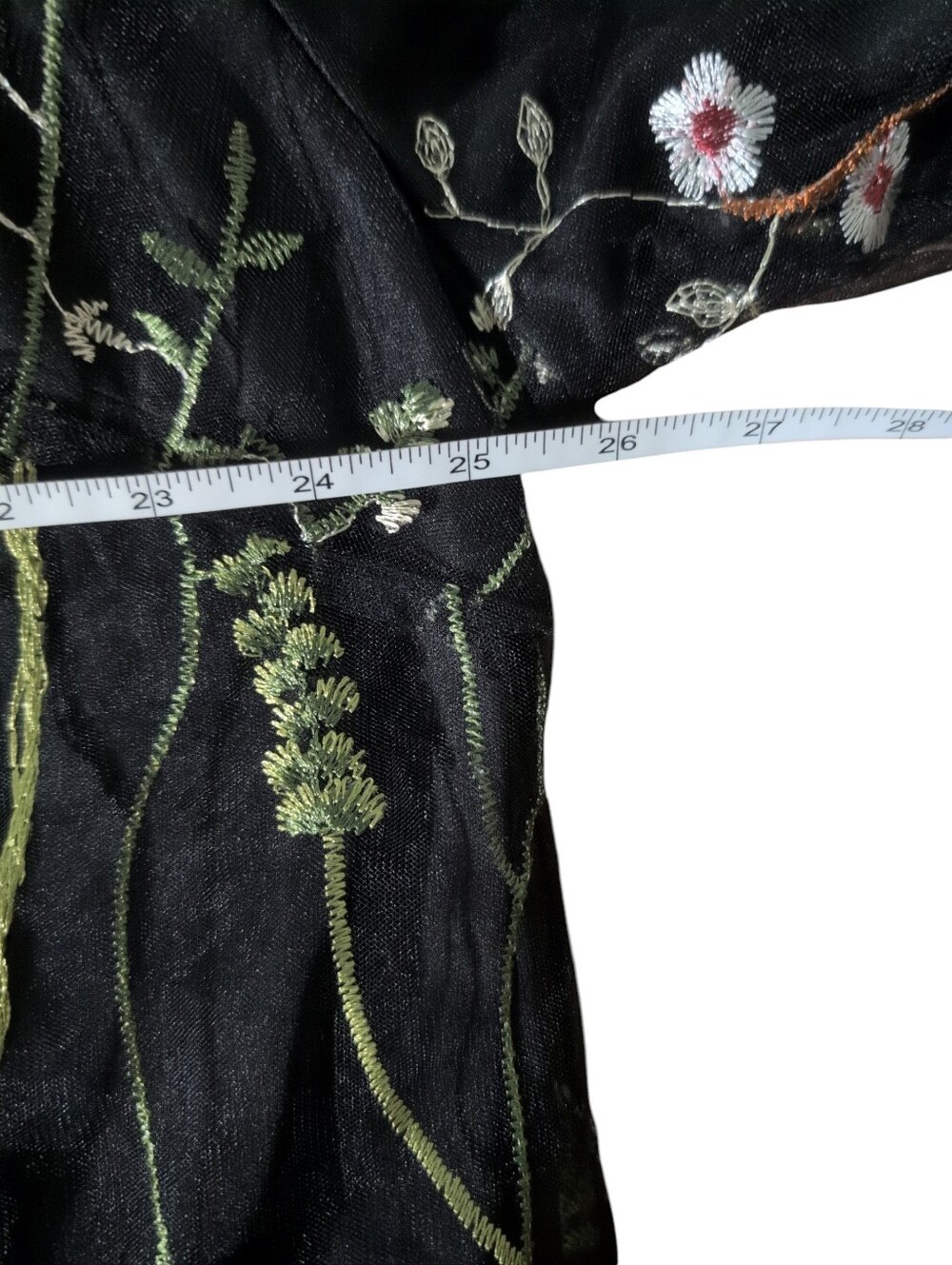 Nwt BloomChic Black V-Neck Tunic with Multicolor Floral Embroidery Sheer 22 24 - Picture 12 of 13